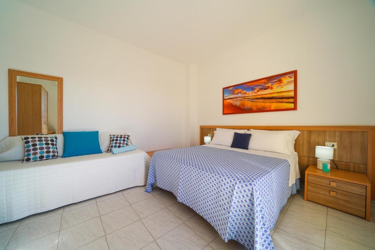 Hotel Damanse Санта Доменика Екстериор снимка
